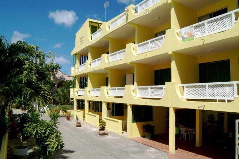 קרייסט צ'רץ' Meridian Inn מראה חיצוני תמונה