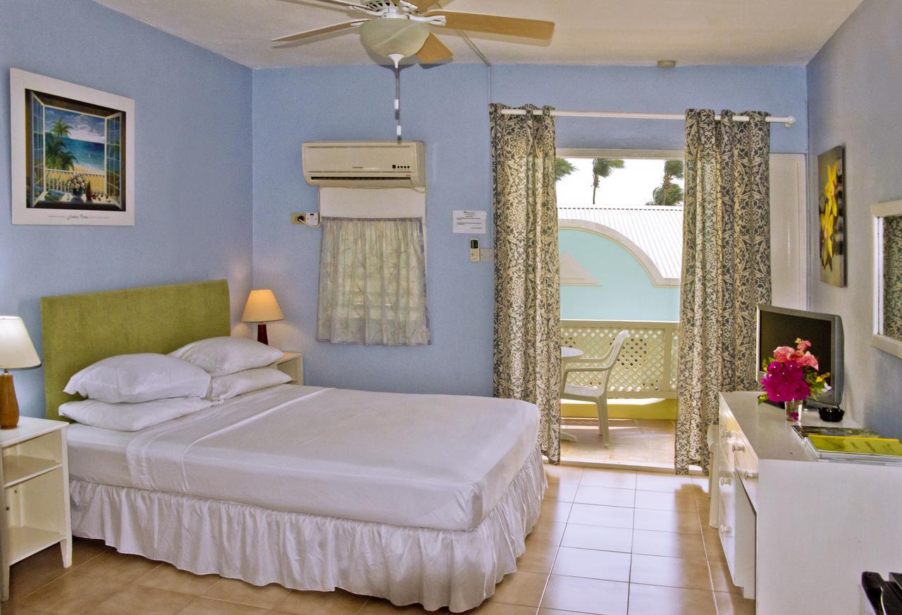 קרייסט צ'רץ' Meridian Inn מראה חיצוני תמונה